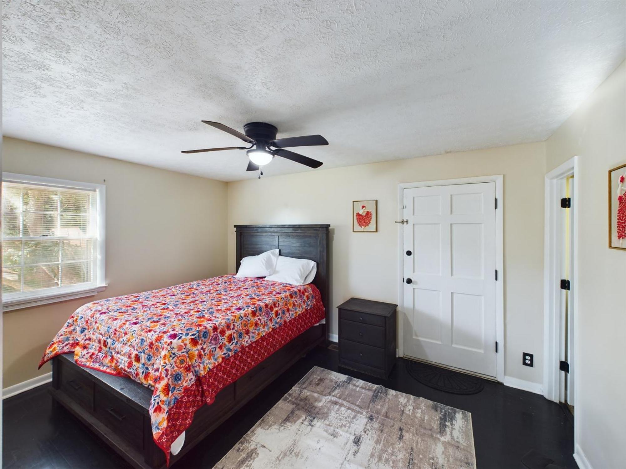 Pine Forest Zen Cottage - 10 Min To Fort Bragg Фейетвилл Экстерьер фото